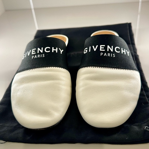 Givenchy Bedford flats - Picture 11 of 11